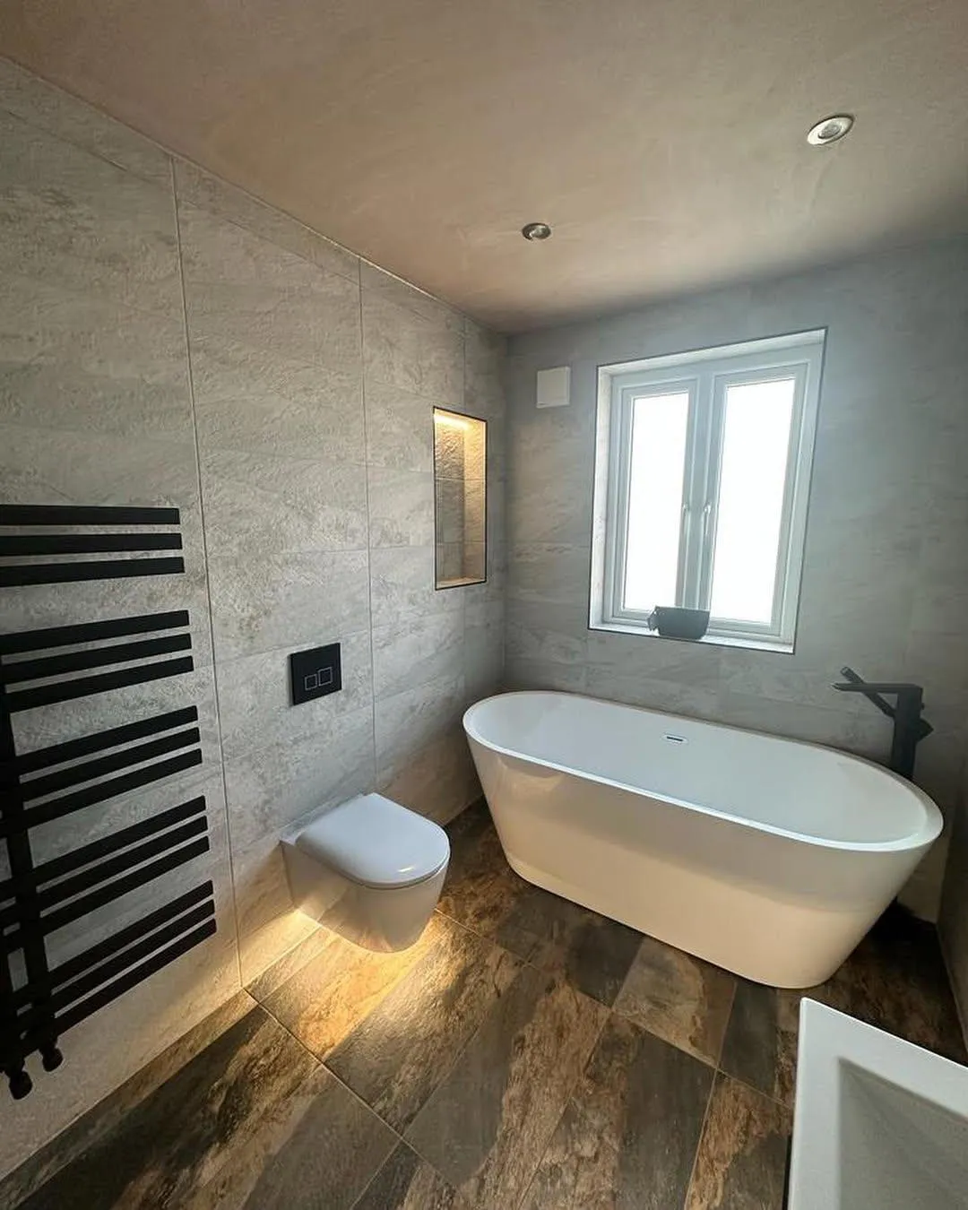 Contemporary bathroom