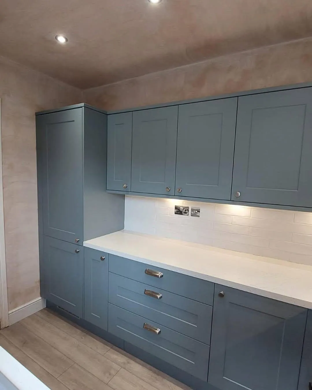 Leigh kitchen remodel - elegant finishes and modern layout