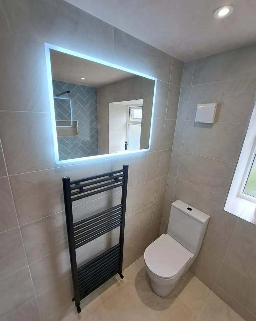 North West bathroom design - elegant and functional